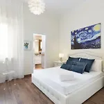 Luxury 招待所