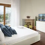 Luxury 3*
