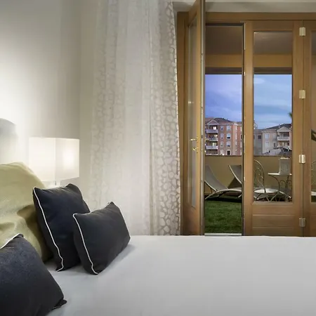 Luxury & Penzion Olbia