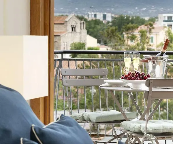 Pensión Luxury & Olbia